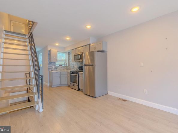 2533 N Lee Street, Philadelphia PA 19125