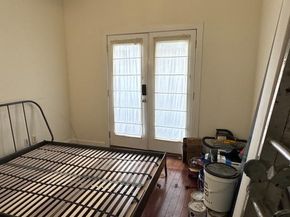 737 Bainbridge Street, Philadelphia PA 19147