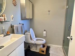 737 Bainbridge Street, Philadelphia PA 19147