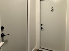 737 Bainbridge Street, Philadelphia PA 19147