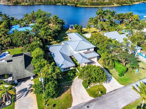 1400 Lake Drive, Delray Beach FL 33444
