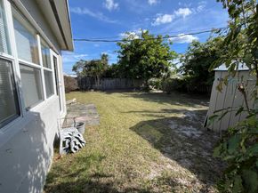396 NW 46th Court, Oakland Park FL 33309