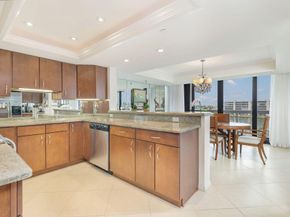 115 Lakeshore Drive 448, North Palm Beach FL 33408