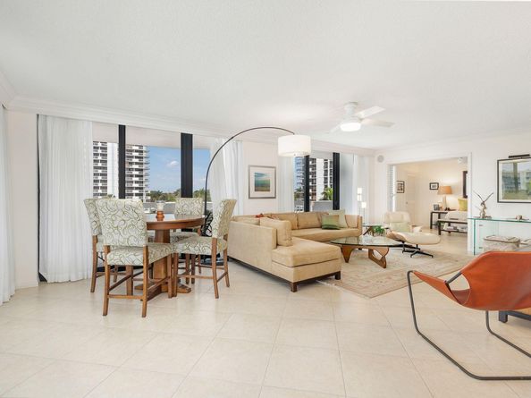 115 Lakeshore Drive 448, North Palm Beach FL 33408