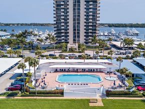 115 Lakeshore Drive 448, North Palm Beach FL 33408