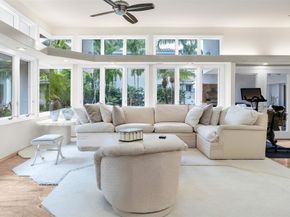 18 Nurmi Dr, Fort Lauderdale FL 33301