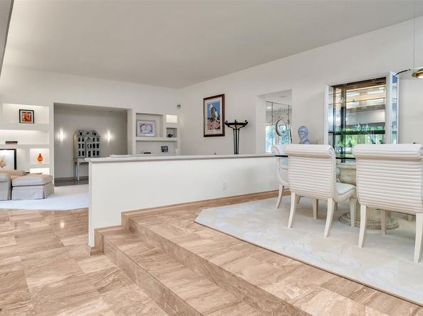 18 Nurmi Dr, Fort Lauderdale FL 33301