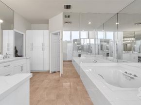 18 Nurmi Dr, Fort Lauderdale FL 33301