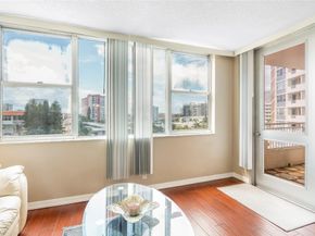 3180 S Ocean Dr 517, Hallandale Beach FL 33009