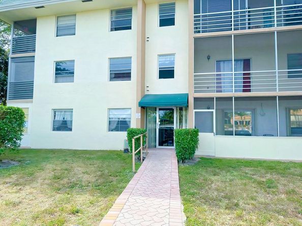 5180 E Sabal Palm Blvd Apt 229, Tamarac FL 33319