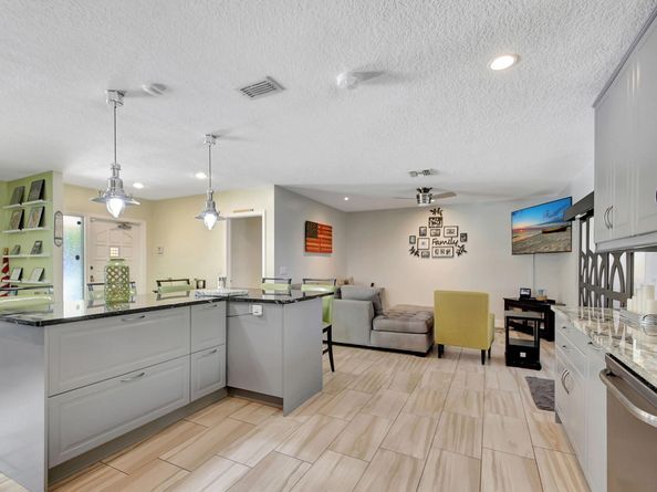 3412 Lake Osborne Drive, Lake Worth Beach FL 33461