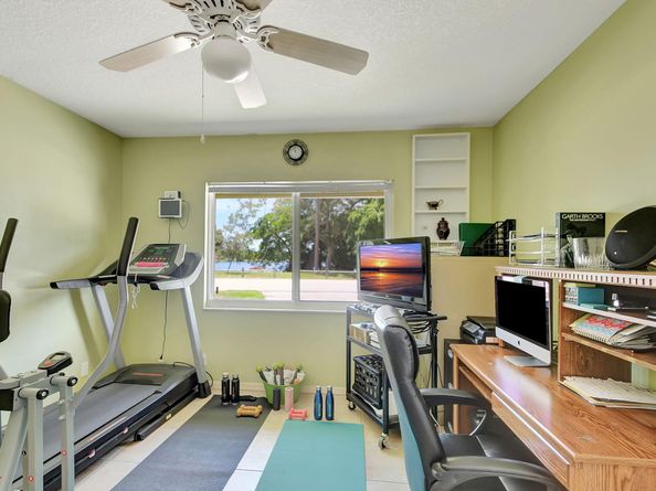 3412 Lake Osborne Drive, Lake Worth Beach FL 33461