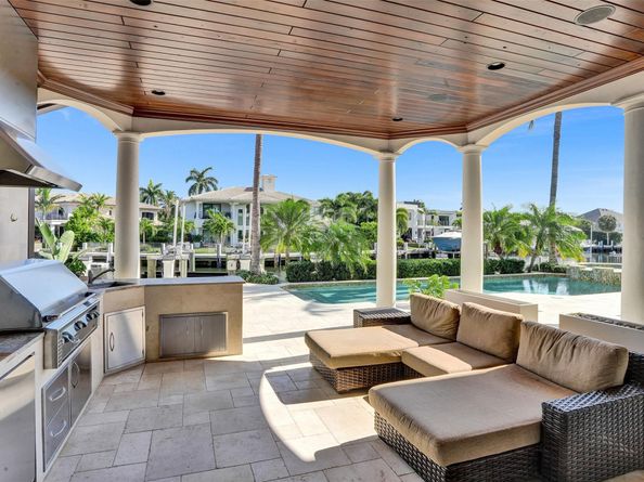 35 Compass Isle, Fort Lauderdale FL 33308