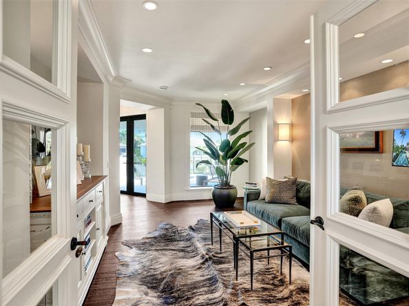 35 Compass Isle, Fort Lauderdale FL 33308