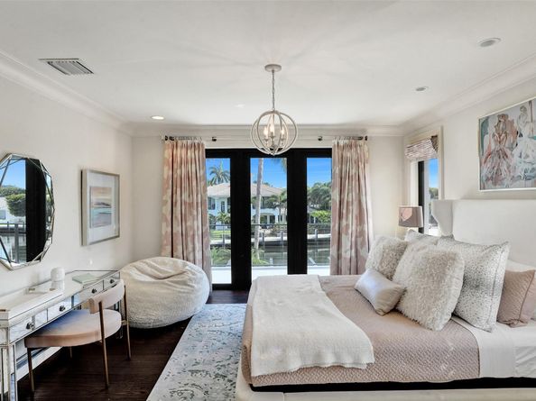 35 Compass Isle, Fort Lauderdale FL 33308