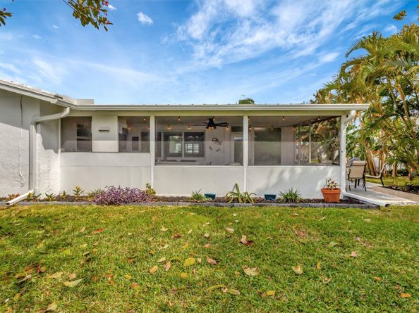 1504 SW 22nd Avenue, Boynton Beach FL 33426