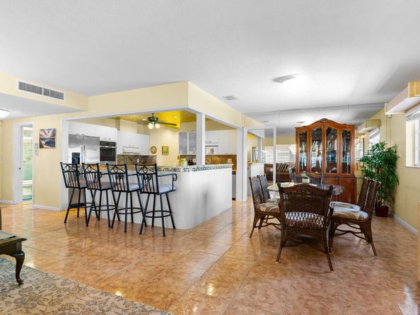 3015 N Palm Aire Dr 3015, Pompano Beach FL 33069