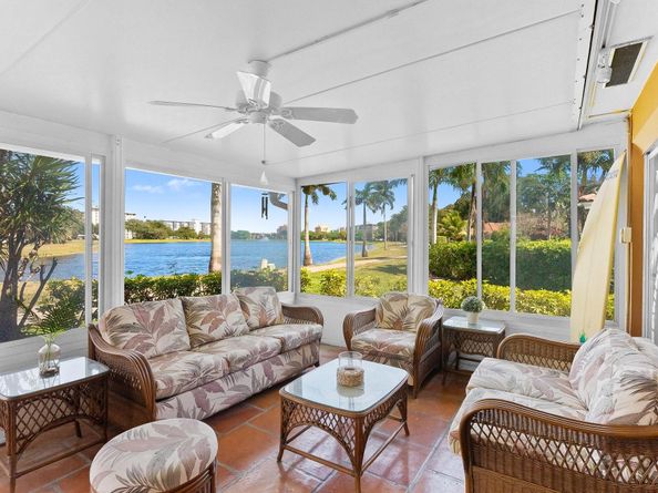 3015 N Palm Aire Dr 3015, Pompano Beach FL 33069