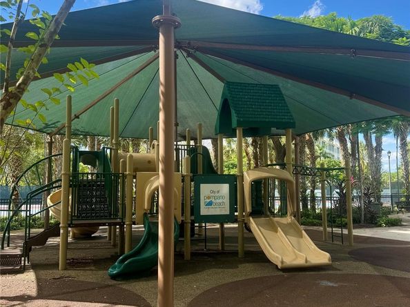 3015 N Palm Aire Dr 3015, Pompano Beach FL 33069