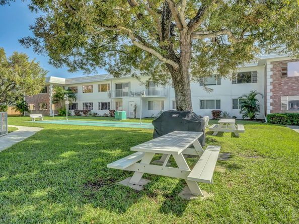 406 S Cypress Road 330, Pompano Beach FL 33060