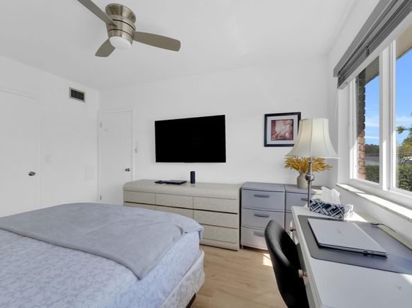 406 S Cypress Road 330, Pompano Beach FL 33060