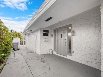 1311 NE 27th Way