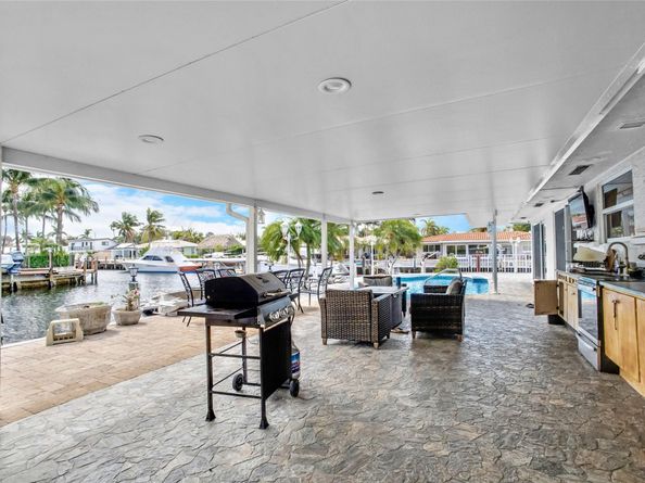 1311 NE 27th Way, Pompano Beach FL 33062