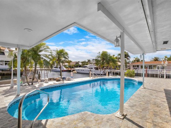 1311 NE 27th Way, Pompano Beach FL 33062