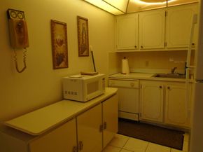 3500 Springdale Boulevard 304, Palm Springs FL 33461