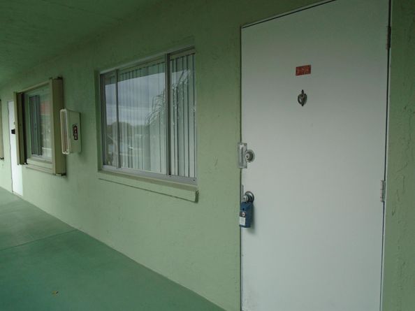 3500 Springdale Boulevard 304, Palm Springs FL 33461