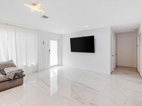 1323 Lincoln Street, Hollywood FL 33019