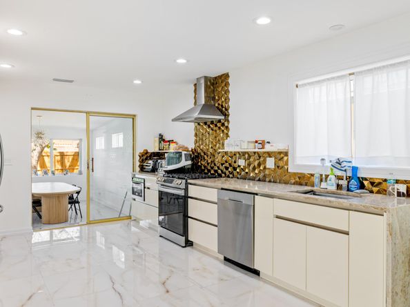 1323 Lincoln Street, Hollywood FL 33019