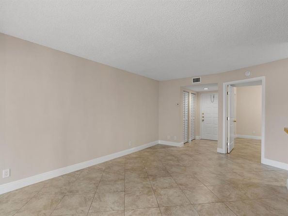 9755 Westview Dr 1211, Coral Springs FL 33076
