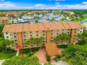 901 Seafarer Circle 201, Jupiter FL 33477