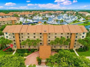 901 Seafarer Circle 201, Jupiter FL 33477