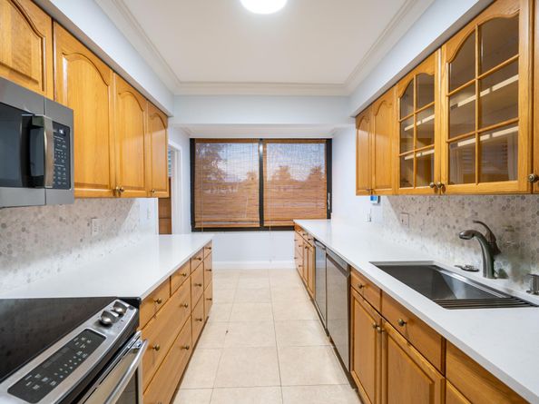 3589 S Ocean Boulevard 314, South Palm Beach FL 33480