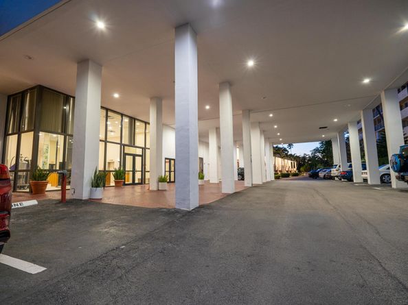 3589 S Ocean Boulevard 314, South Palm Beach FL 33480