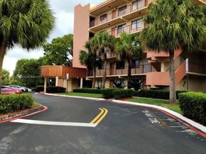 7401 NW 16th St 106A, Plantation FL 33313