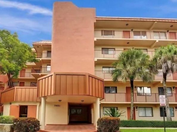 7401 NW 16th St 106A, Plantation FL 33313