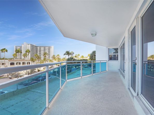 3430 Galt Ocean Dr 312, Fort Lauderdale FL 33308