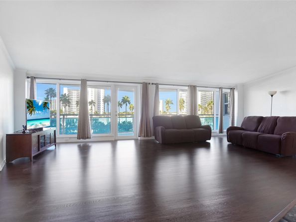 3430 Galt Ocean Dr 312, Fort Lauderdale FL 33308