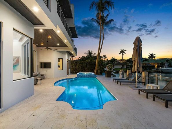 1087 Bel Lido Drive, Highland Beach FL 33487