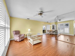 2403 Emerson Cir, Hollywood FL 33021