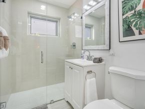 5701 NE 16th Ave, Fort Lauderdale FL 33334