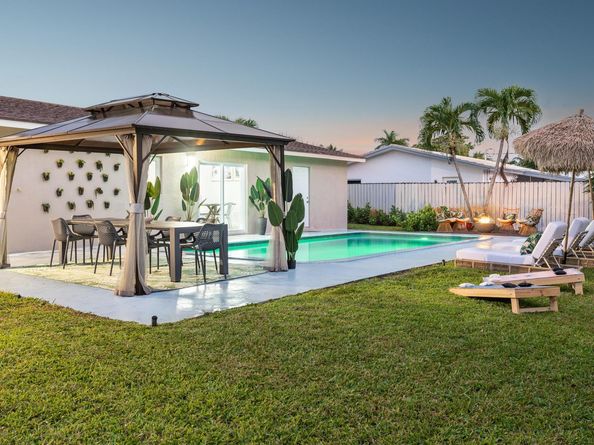 5701 NE 16th Ave, Fort Lauderdale FL 33334