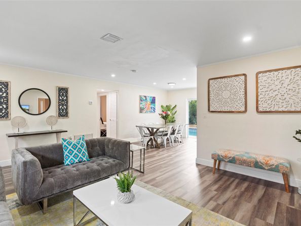 5701 NE 16th Ave, Fort Lauderdale FL 33334
