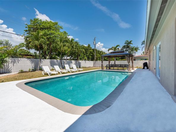 5701 NE 16th Ave, Fort Lauderdale FL 33334