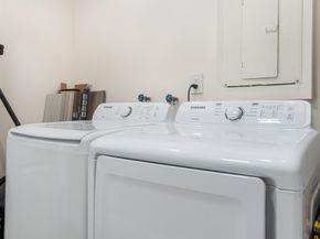 5701 NE 16th Ave, Fort Lauderdale FL 33334