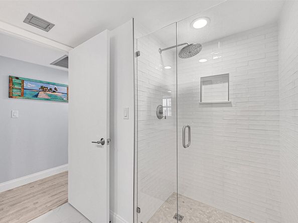1 Harbourside Dr 4607, Delray Beach FL 33483