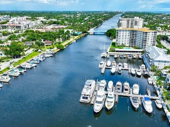 220 Macfarlane Drive S801, Delray Beach FL 33483